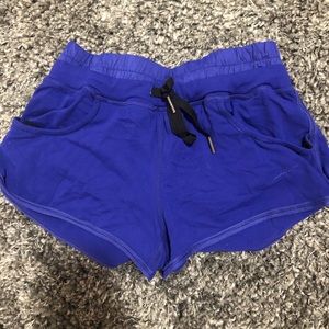 bright blue lululemon shorts💙